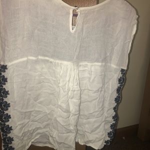 White tank top with navy detail